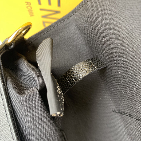 スーパーコピーブランドバッグ素材ディテール